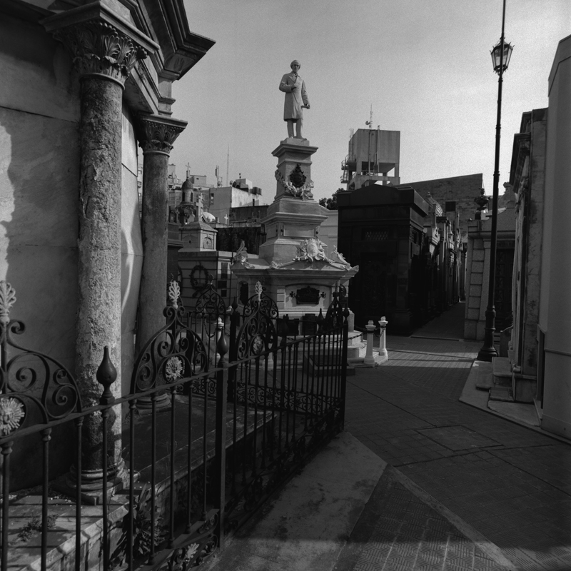 CCC200800606W018003_IMACON2DIVIDED_CLEAN_LR