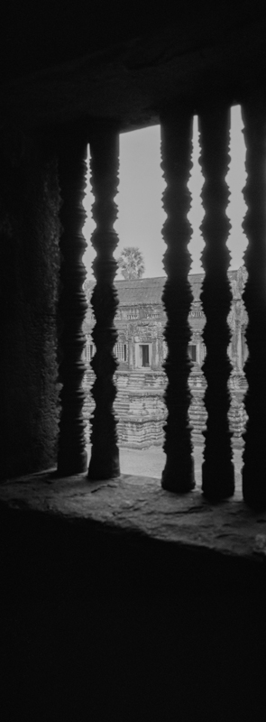 CCC200700235W336026_IMACON1EXTDIVIDED-2_CLEAN_LR