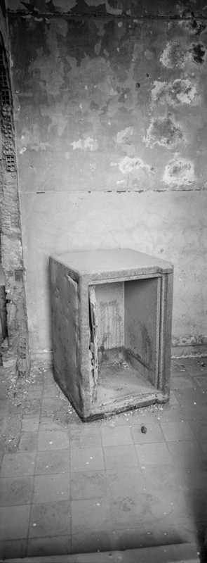 CCC199900255W339001_IMACON4EXTDIVIDED-2_CLEAN_LR