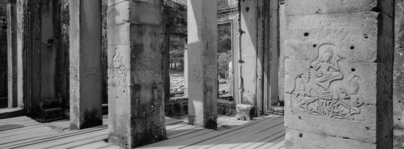 CCC201000255W343013_IMACON6EXTDIVIDED-3_CLEAN_LR