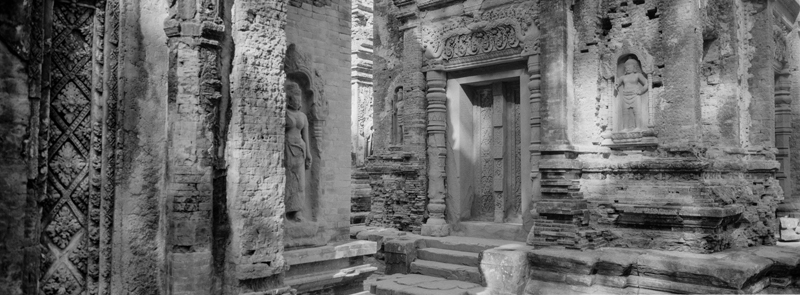 CCC201000255W343031_IMACON2EXTDIVIDED_CLEAN_LR