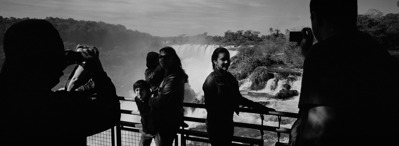 CCC200900255W278016_IMACON1DIVIDED_CLEAN_LR