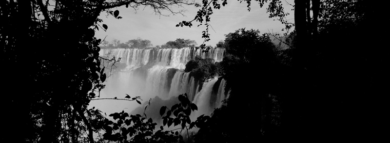 CCC200900255W278036_IMACON15DIVIDED_CLEAN_LR