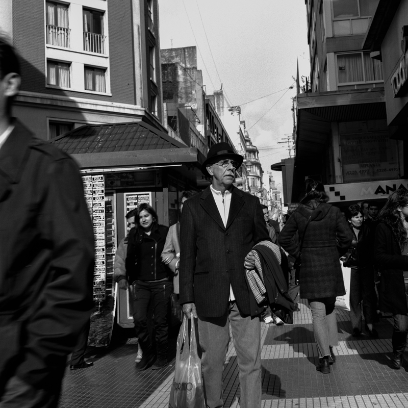 CCC201000606W235043_IMACON1DIVIDED_CLEAN_LR