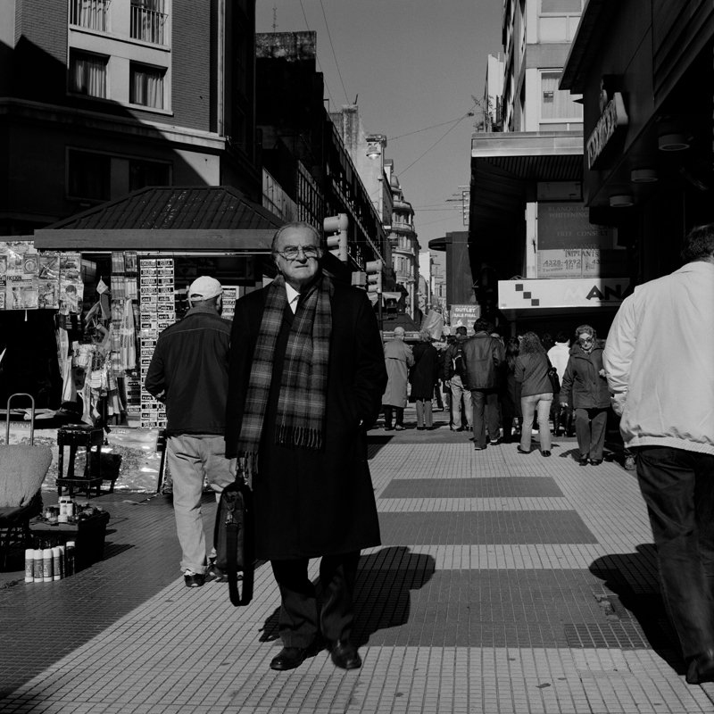 CCC201000606W235065_IMACON8DIVIDED_CLEAN_LR