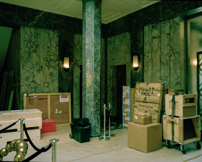 Labour Anonymous II: Vernissage [COLOR] [SQUARE] 3