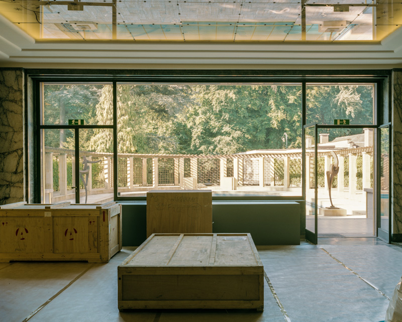 Labour Anonymous II: Vernissage [COLOR] [SQUARE] 5