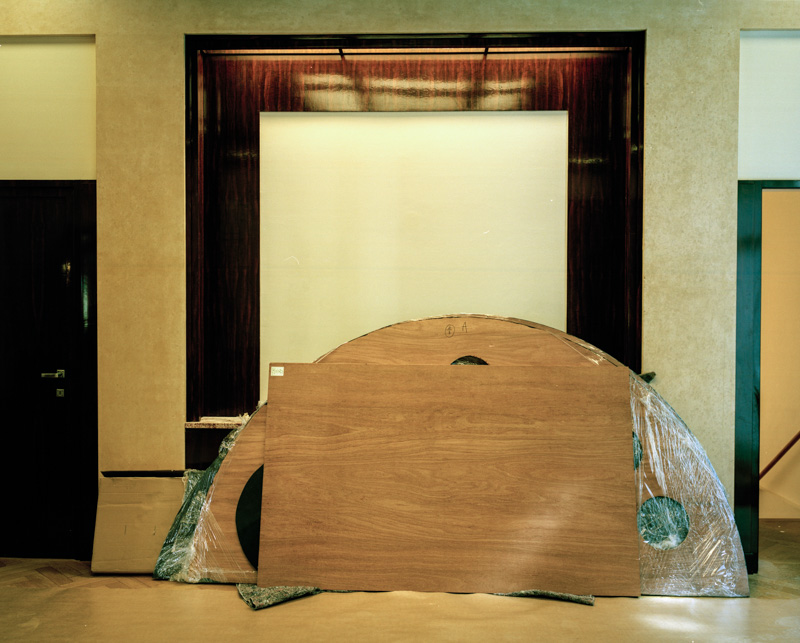 Labour Anonymous II: Vernissage [COLOR] [SQUARE] 8