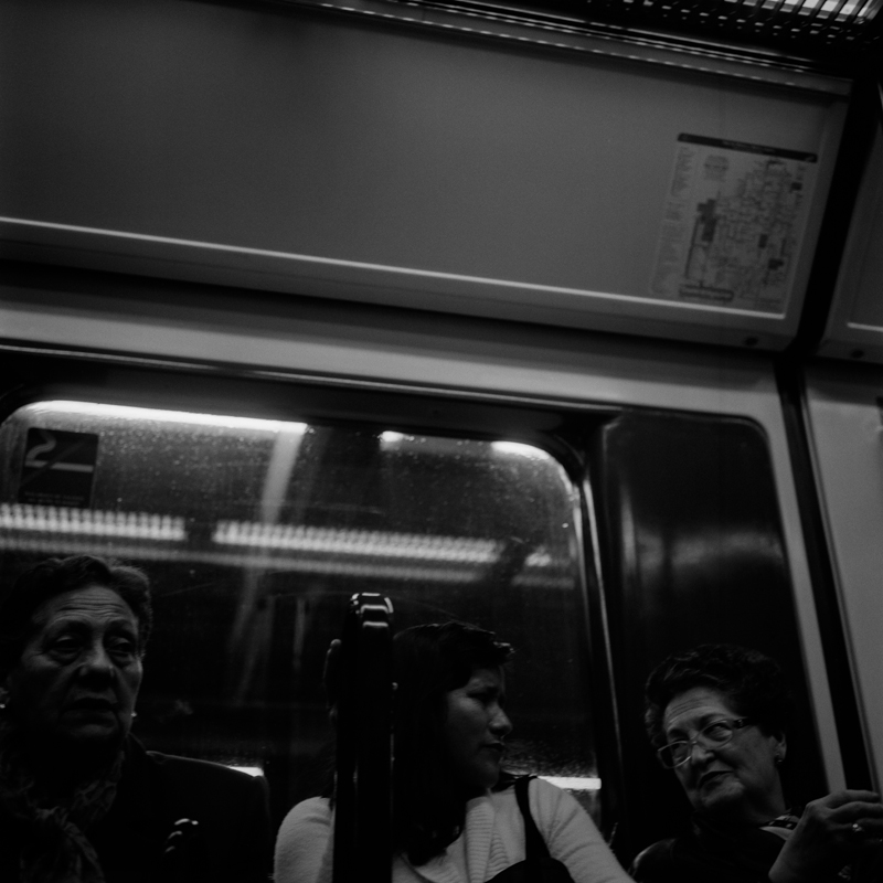 CCC200900606W197014_IMACON8DIVIDED_CLEAN_CLEAN