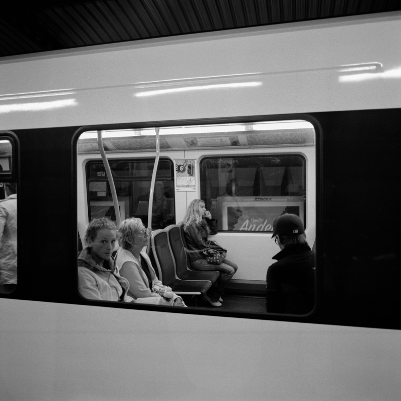 CCC200900606W195029_IMACON3DIVIDED_CLEAN_LR