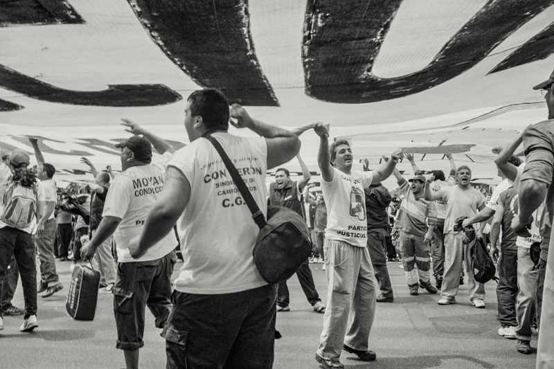 CCC201012135W043008_IMACON7EXTAB-C-LR